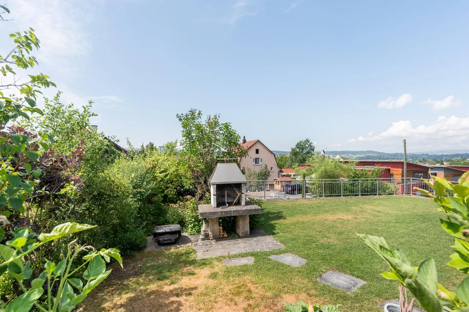Vivere con vista e un giardino speciale – foto 11 di 13