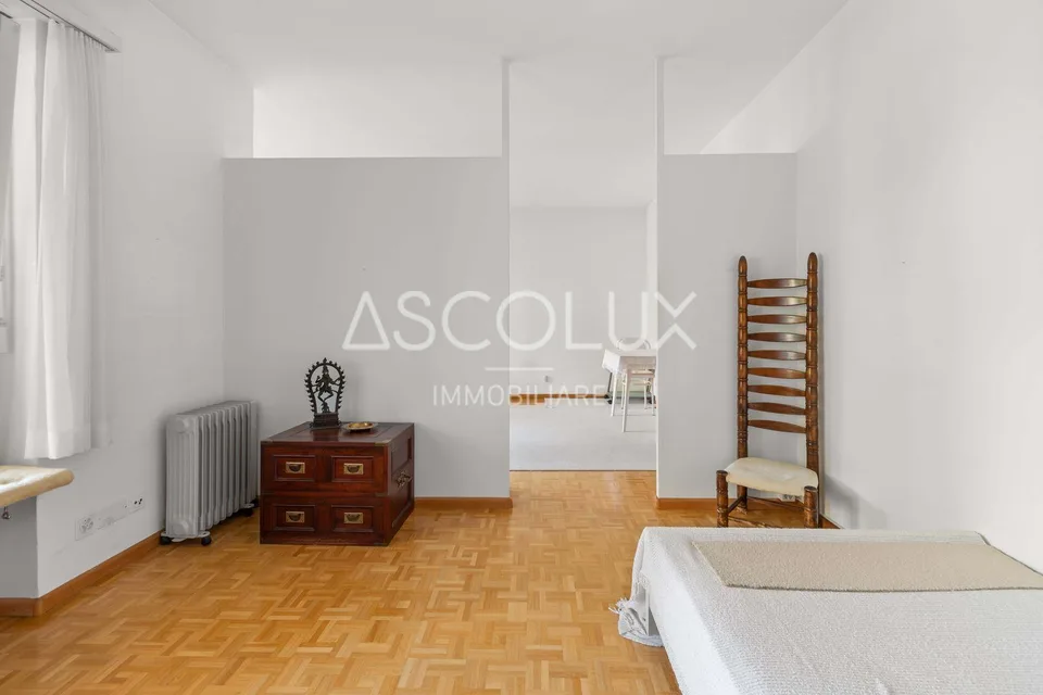 Ampio appartamento di 2.5 locali con parcheggio garage incluso in r... – Foto 7 von 25