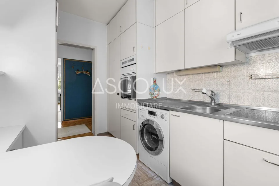 Ampio appartamento di 2.5 locali con parcheggio garage incluso in r... – Foto 15 von 25