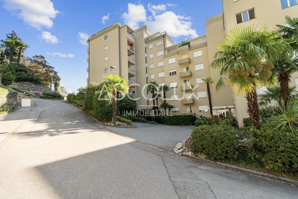 Ampio appartamento di 2.5 locali con parcheggio garage incluso in r... – Foto 25 von 25
