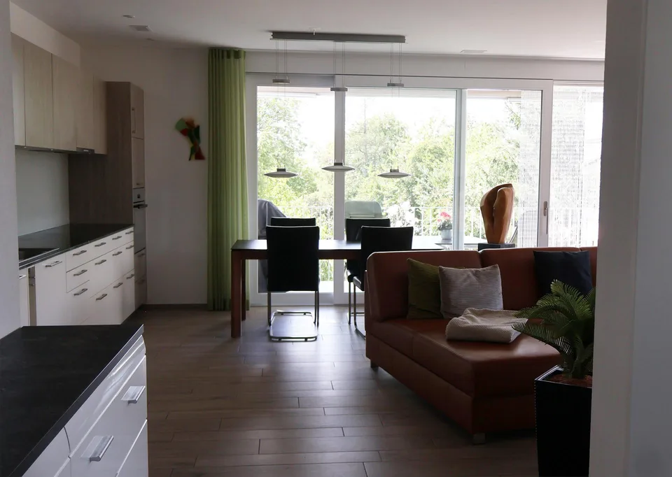 Attraktive 2.5-Zimmer-Wohnung mit Weitblick in die Weinreben – foto 8 di 15