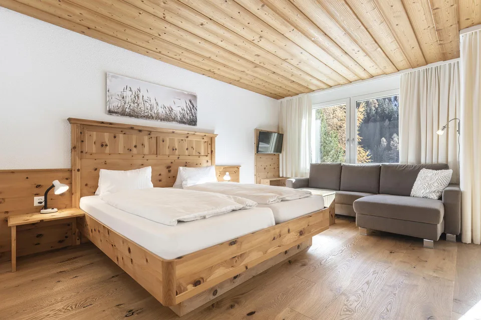 Seconda casa, a breve distanza dalla ferrovia di montagna – foto 2 di 6