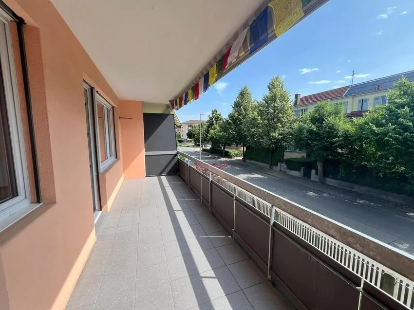 Appartement 3,5 pièces bien entretenu dans un emplacement central – photo 11 sur 13