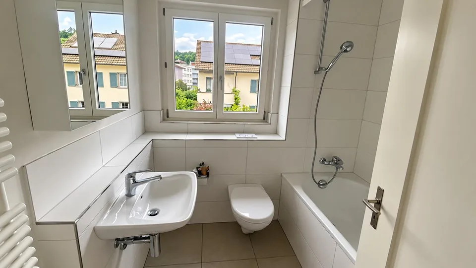 4 Zimmer-Wohnung an Toplage auf der Breite – foto 4 di 4