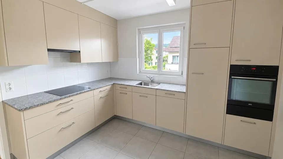 4 Zimmer-Wohnung an Toplage auf der Breite – foto 2 di 4