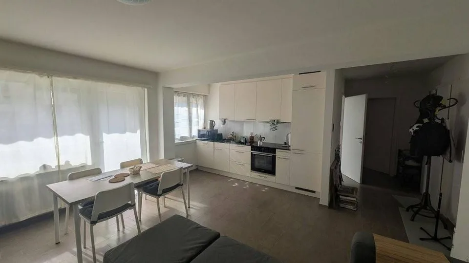 Appartamento moderno 2 locali a Zurich Kreis 6 in affitto – foto 2 di 8