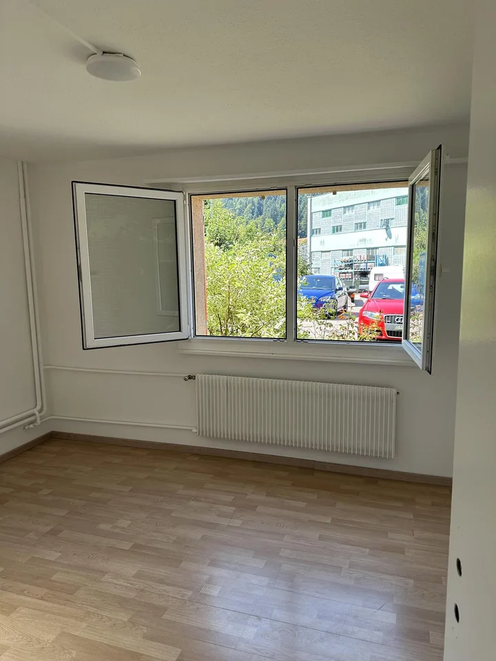 1 ½ Zi. WHG Parterre – Foto 3 von 13