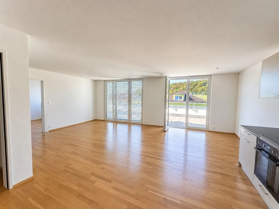 Age-friendly and modern 2.5 room apartment – photo 2 of 4