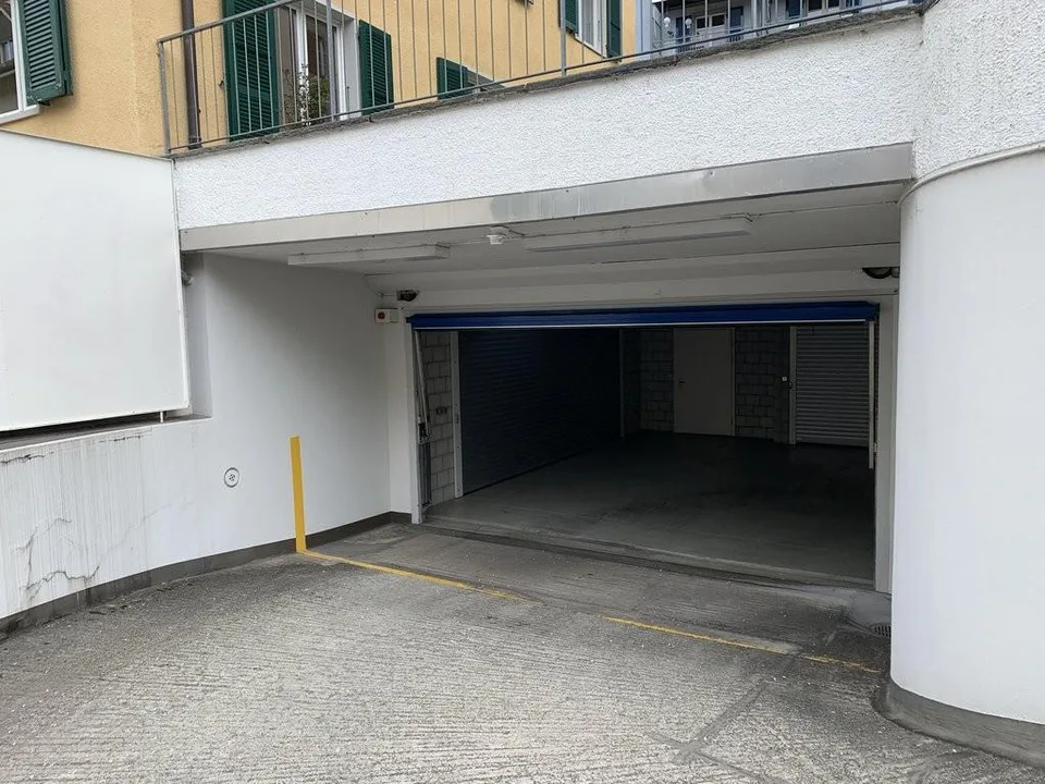 Einstellhallenplatz in der Länggasse! – Foto 2 von 3