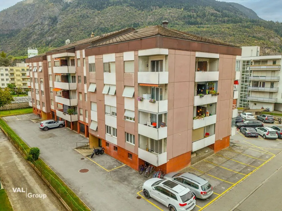 Moderno appartamento di 2,5 stanze in posizione centrale a Visp – foto 8 di 10
