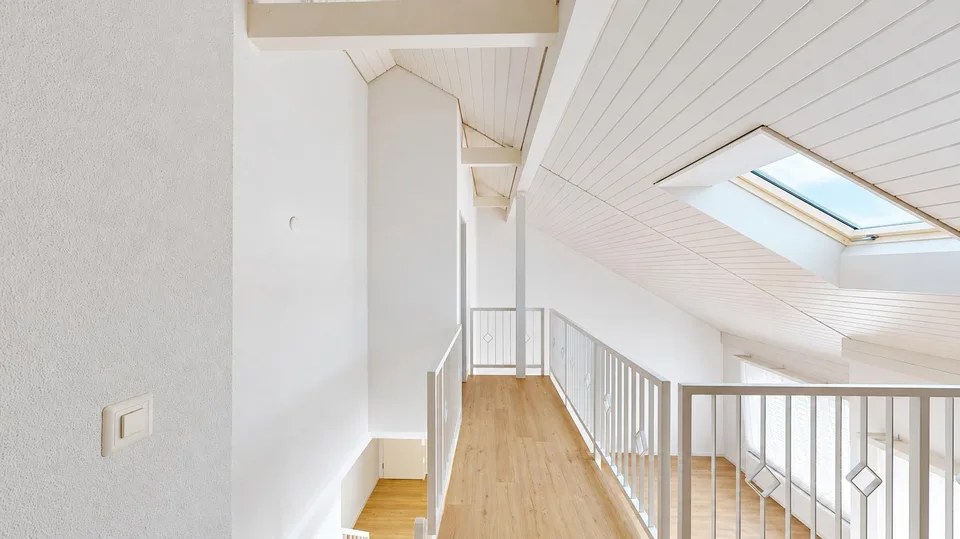 Grosszügige und schöne Wohnung mit Galerie – foto 5 di 10