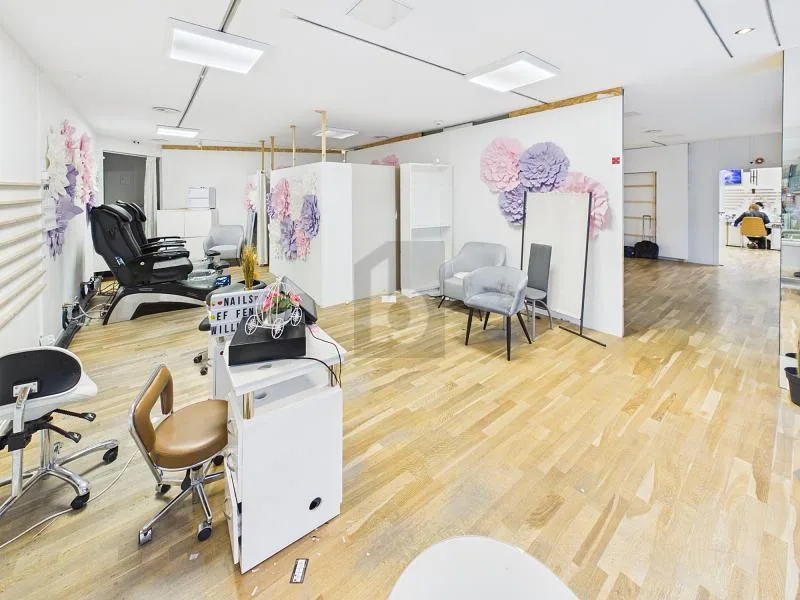 BEFRISTET UND FLEXIBEL FÜR 10 MONATE (POP-UP) – Foto 4 von 6