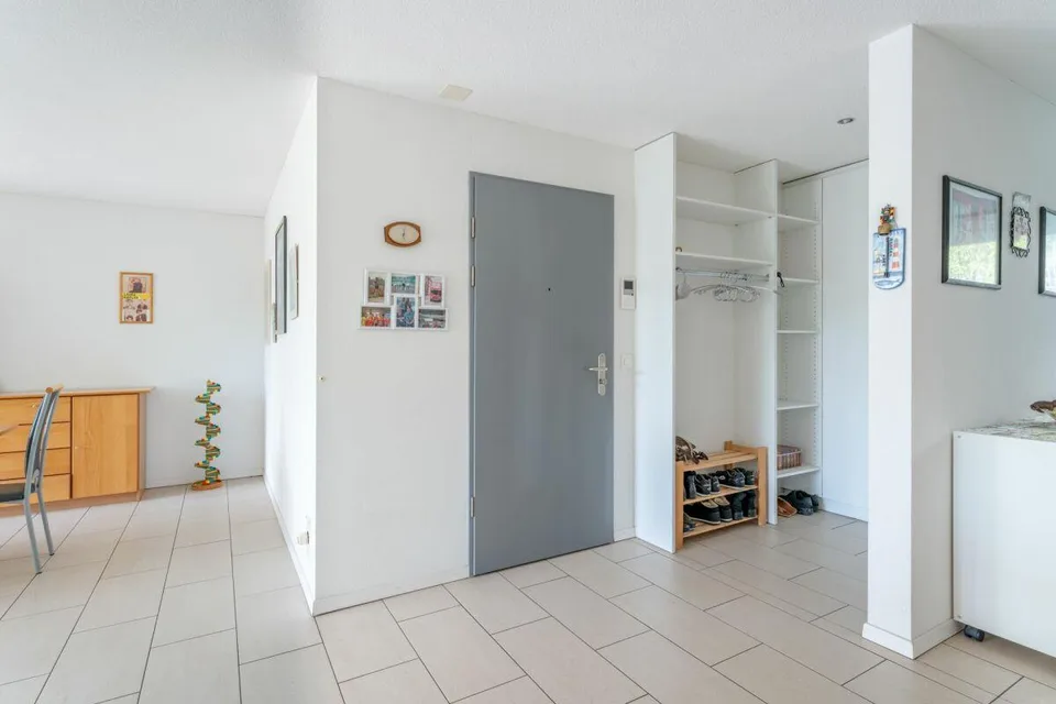 Grosszügige 3.5-Zimmer Wohnung mit Wintergarten in Stadtnähe – Foto 13 von 15