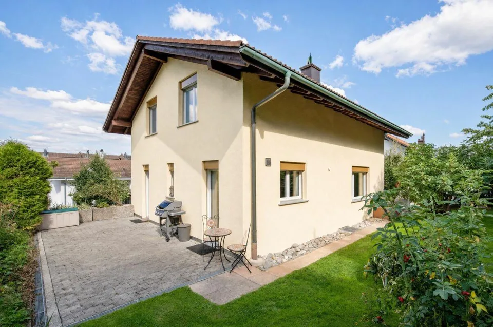 Maison unifamiliale spacieuse avec environnement attractif – photo 6 sur 10