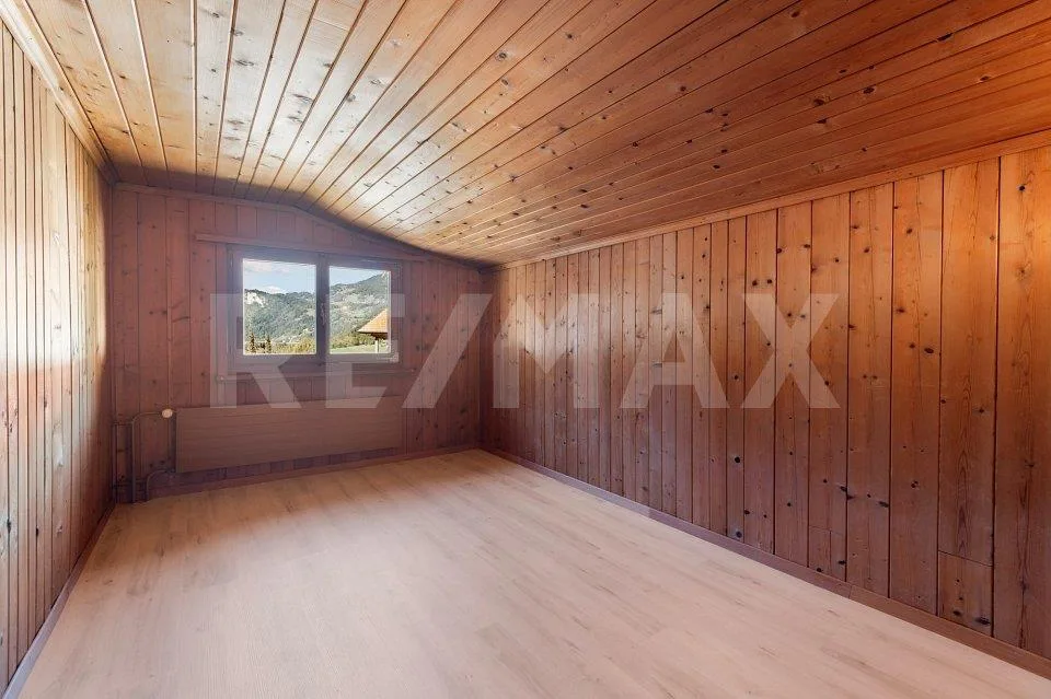 Maison unifamiliale avec extension de grange et potentiel de développement – photo 6 sur 13