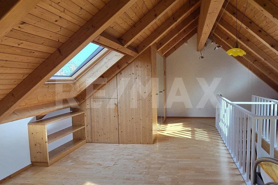 212 m² Wohnfläche besichtigen ? Anrufen und Termin vereinbaren – Foto 8 von 8