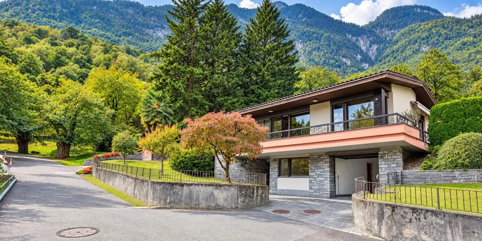Schönes Einfamilienhaus mit freier Aussicht – Foto 12 von 17