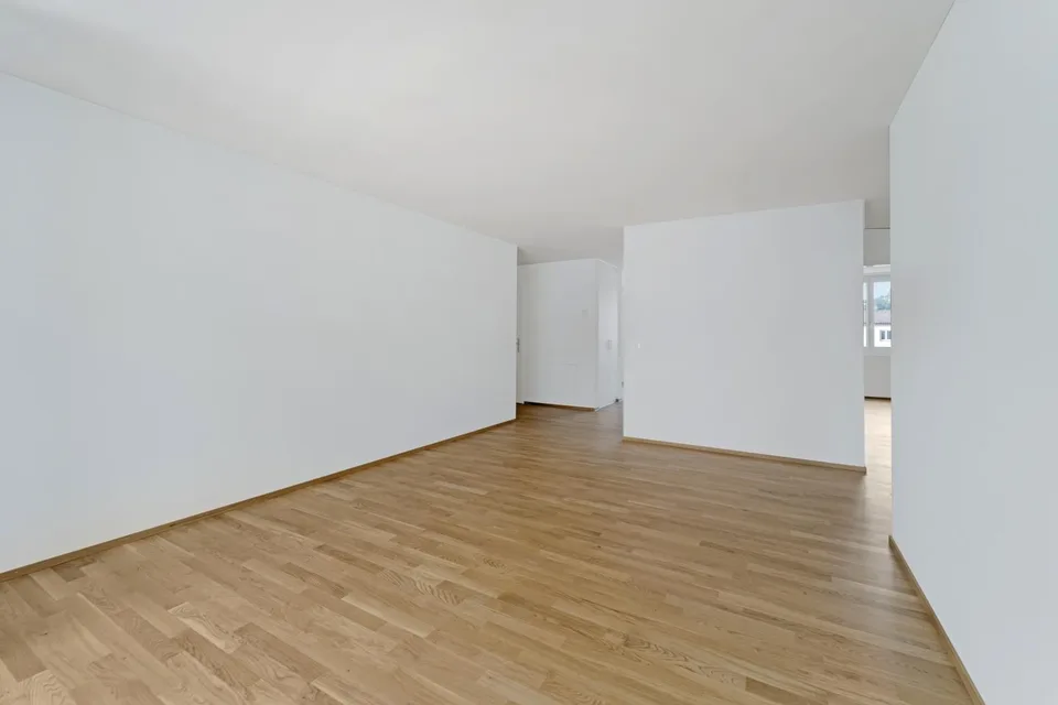 Grosszügige Wohnung mit moderner Ausstattung – Foto 4 von 9