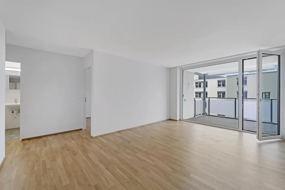 Grosszügige Wohnung mit moderner Ausstattung – Foto 5 von 9