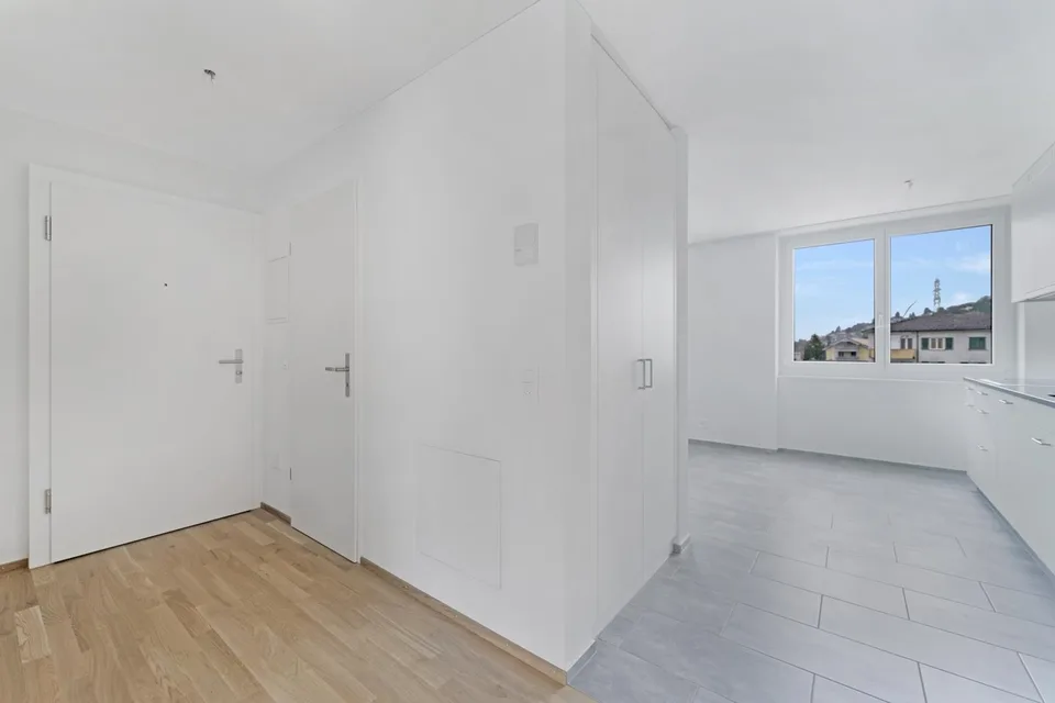 Grosszügige Wohnung mit moderner Ausstattung – Foto 3 von 9