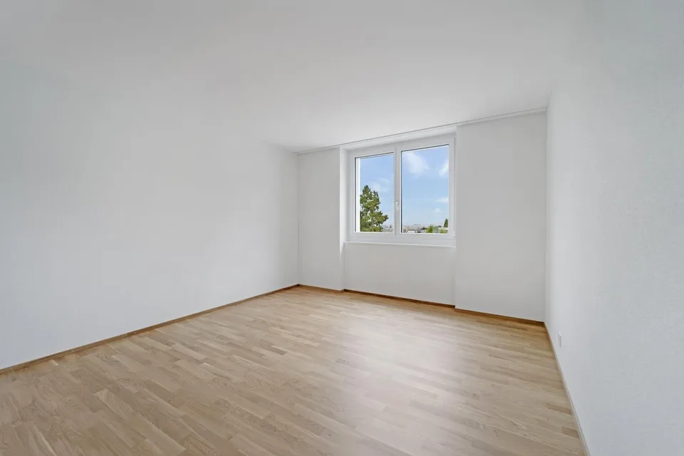 Grosszügige Wohnung mit moderner Ausstattung – Foto 7 von 9