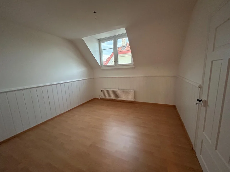 3-Zimmer-Wohnung im Osten - Nähe Spitäler – Foto 3 von 8