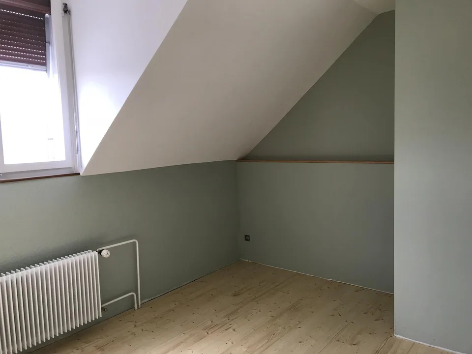 Stilvoll renovierte 4.5-Zi-Woahnung in lebendigem Wohnquartier – Foto 9 von 12