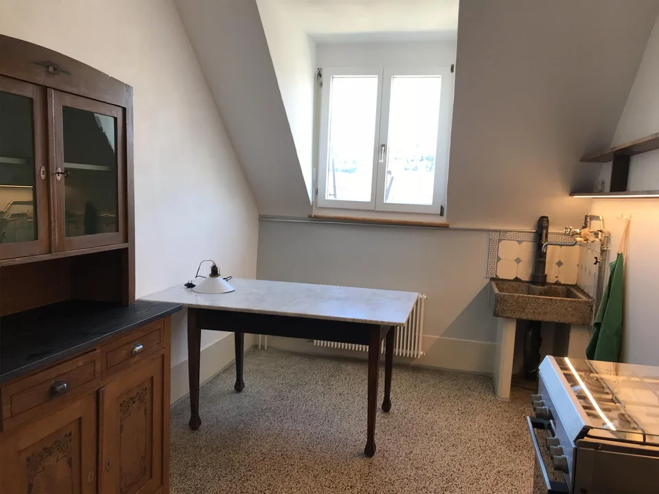 Stilvoll renovierte 4.5-Zi-Woahnung in lebendigem Wohnquartier – Foto 6 von 12
