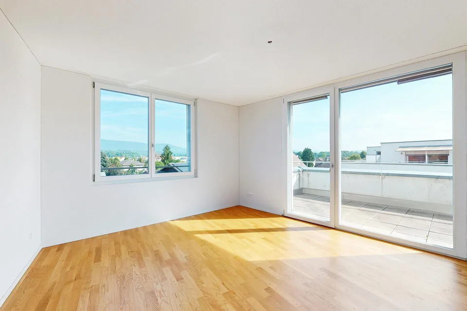 Topmoderne Attikawohnung mit grosser Terrasse – foto 3 di 11
