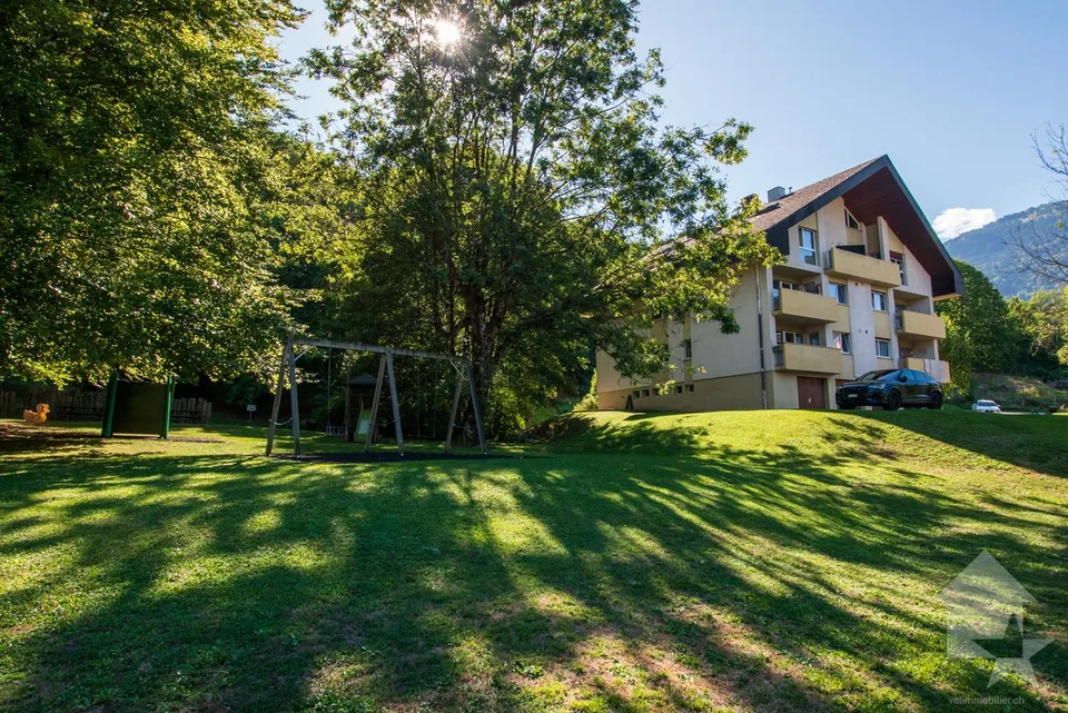 Choëx, duplex de 5.5 pièces dans les combles – photo 10 sur 12