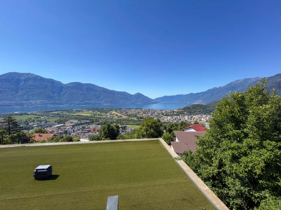 Moderno attico vista lago a Locarno – foto 15 di 17