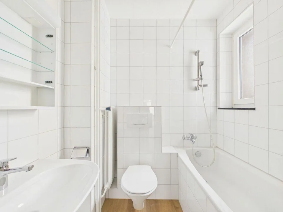 Teilsanierte 2.5-Zimmerwohnung an guter Lage mit hervorragender ÖV-... – foto 6 di 12