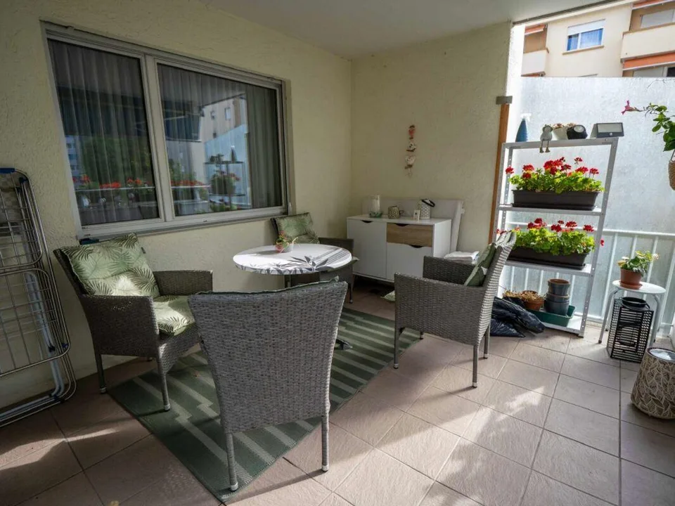 Appartement attrayant de 3,5 pièces avec balcon sud à Domat/Ems – photo 11 sur 13