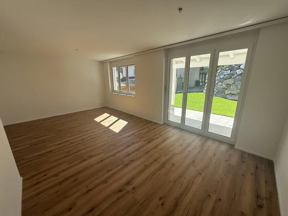Casa familiare doppia di 5,5 locali ristrutturata in una zona tranquilla – foto 6 di 17
