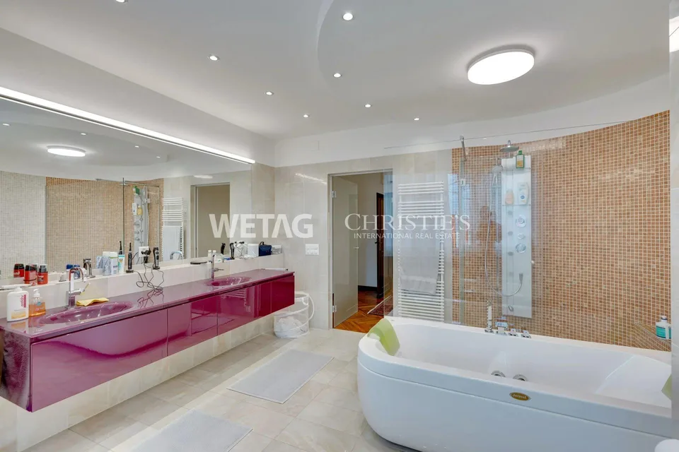 Elegante Villa zum Verkauf in Lugano-Vezia mit Innenpool & Grottino, 2022 vollständig renoviert ? Zweitwohnsitz möglich – Foto 7 von 13