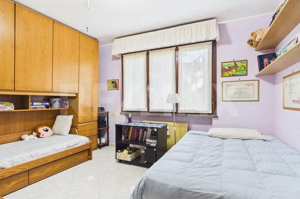 Italia - Colverde - Appartamento 4,5 locali con terrazza e garage d... – photo 8 of 12