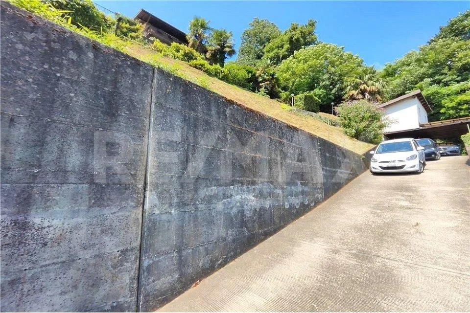 Terreno edificabile con bella vista lago e monti – Foto 6 von 8