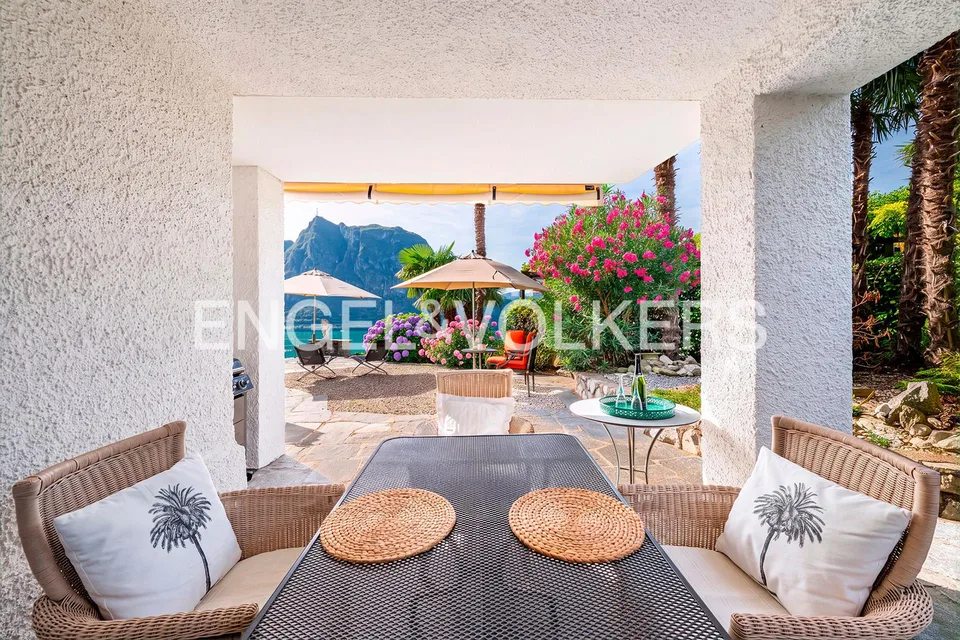 Casa panoramica con vista lago e barca a Caprino – foto 6 di 13