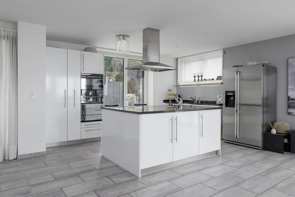 House feeling with far and lake view – photo 8 of 11
