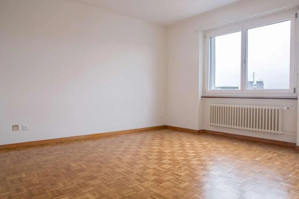 Wohnung 5.5 Zimmer im Erdgeschoss zur Miete in Fribourg! – Foto 4 von 9