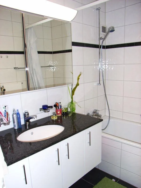 Schöne 4.5 Zimmerwohnung, ruhig gelegen – photo 10 of 13