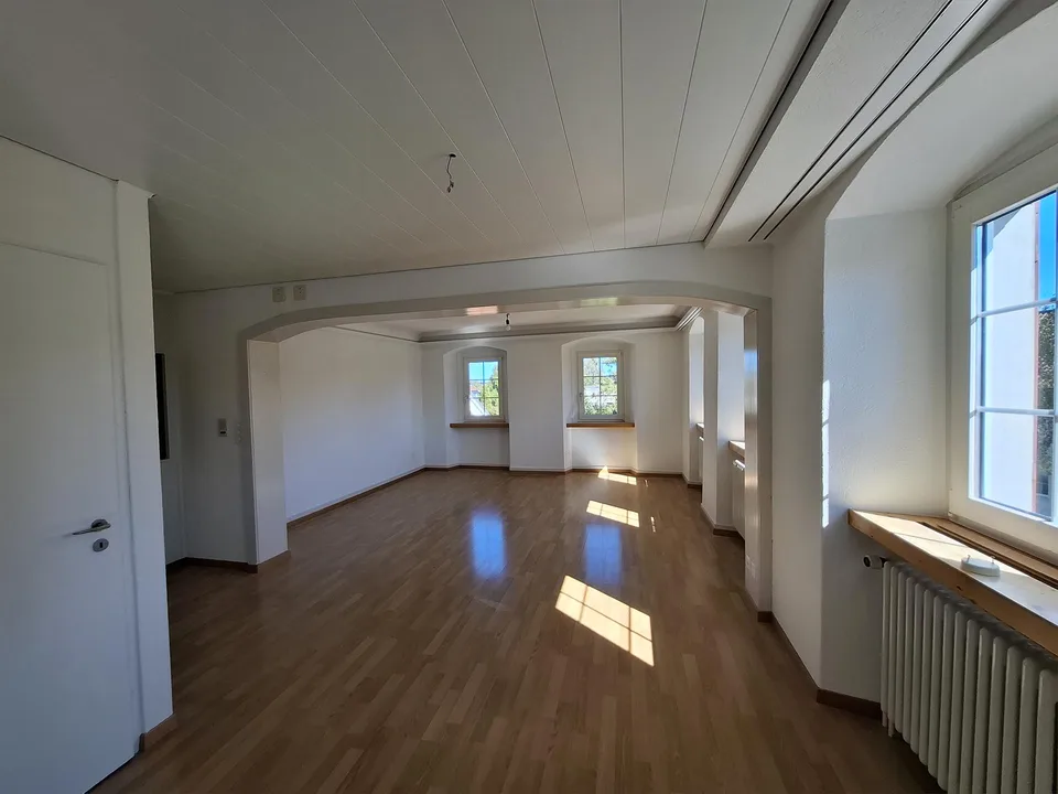 Grosszügige 6½-Zimmerwohnung im historischen Pfarrhaus – photo 12 sur 29