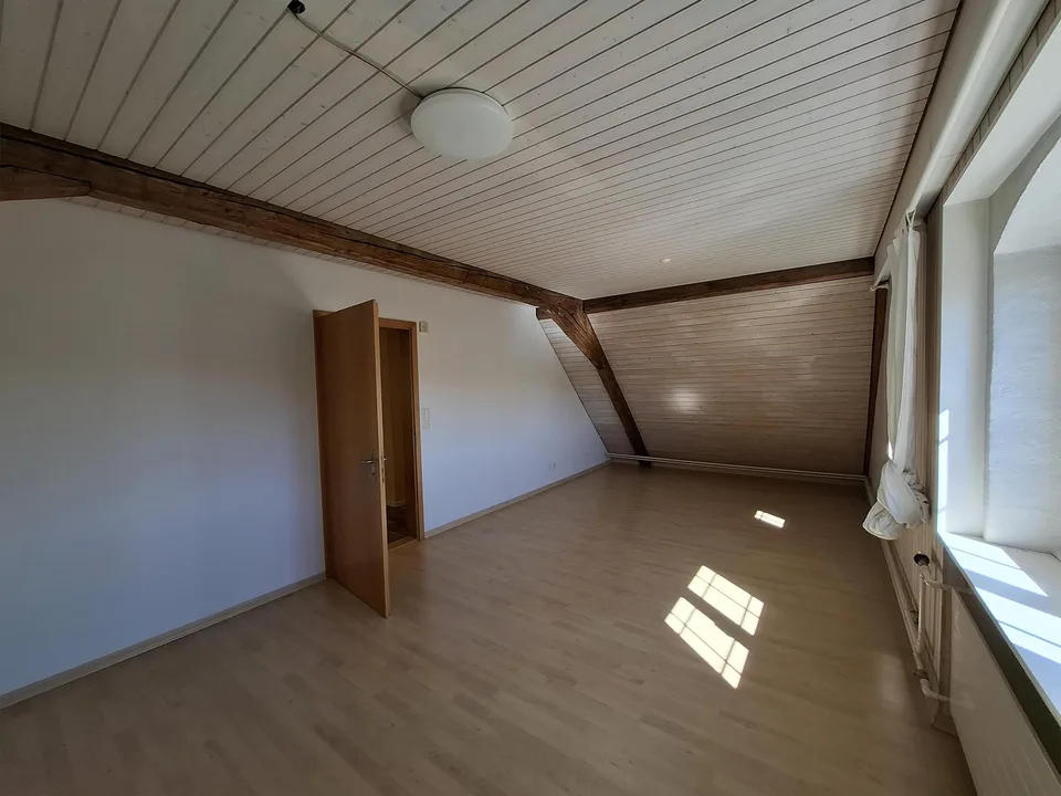 Grosszügige 6½-Zimmerwohnung im historischen Pfarrhaus – photo 14 sur 29