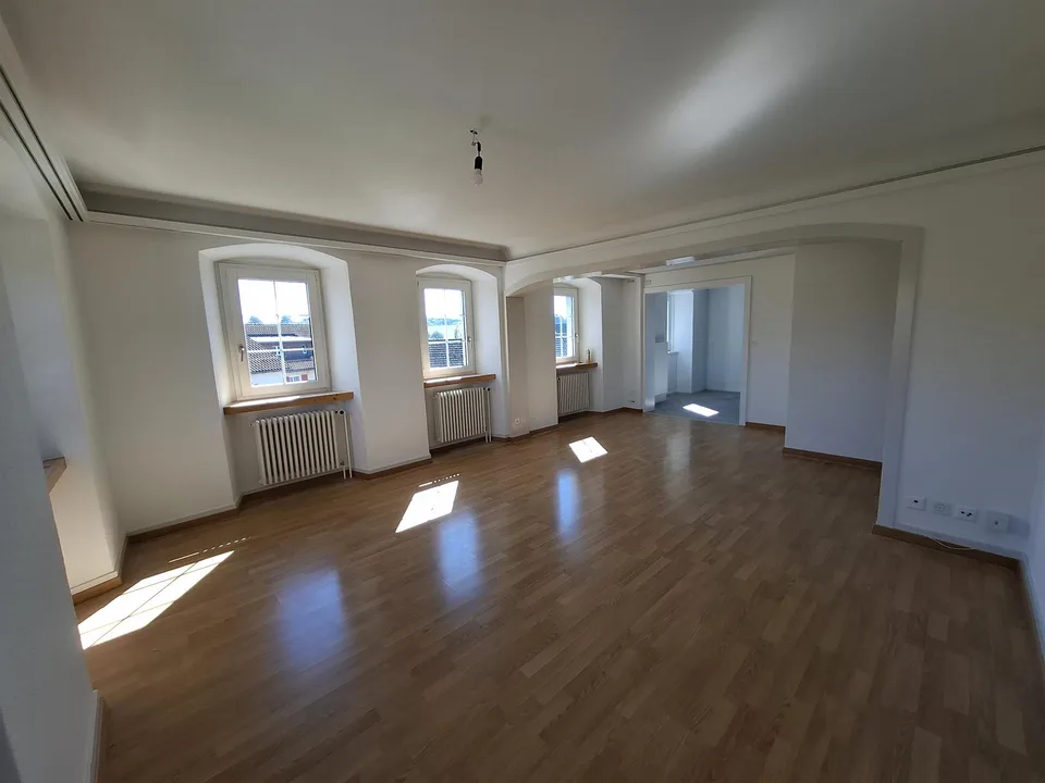 Grosszügige 6½-Zimmerwohnung im historischen Pfarrhaus – photo 13 sur 29