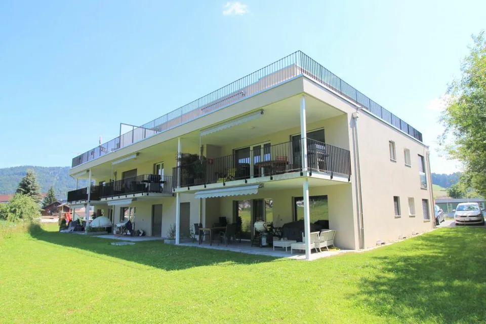 Moderne, lichtdurchflutete 3.5-Zi. Attikawohnung mit grosser Terrasse – photo 10 sur 10