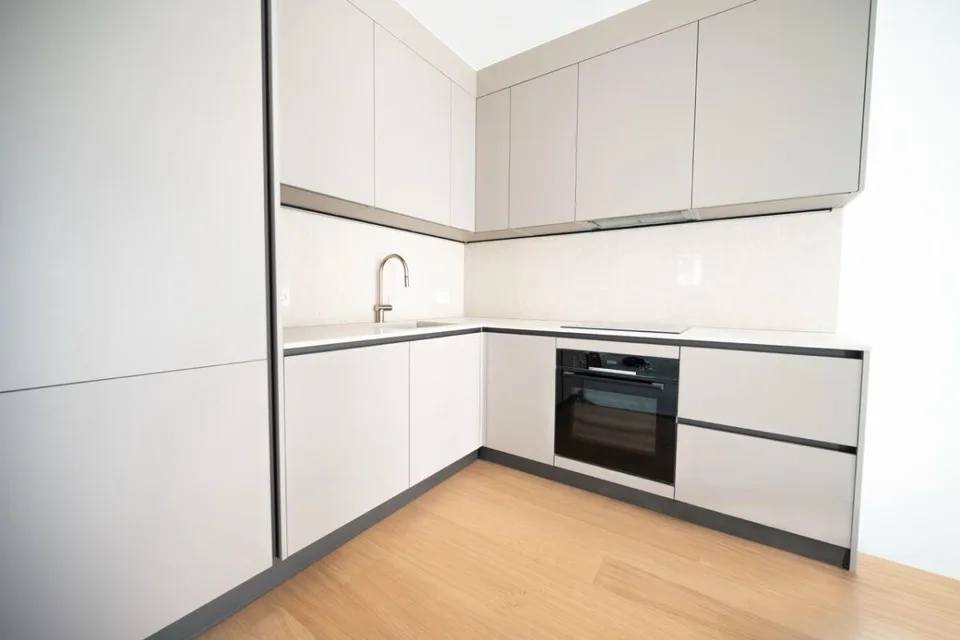 Palazzo Alby – Appartamento di 2,5 locali in affitto – foto 2 di 6