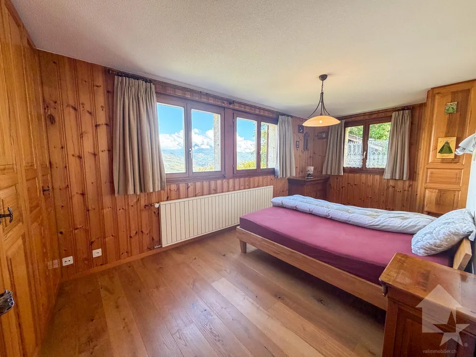 Belle maison de 3 appartements avec garage, mazot et carnotzet ! – photo 11 sur 43