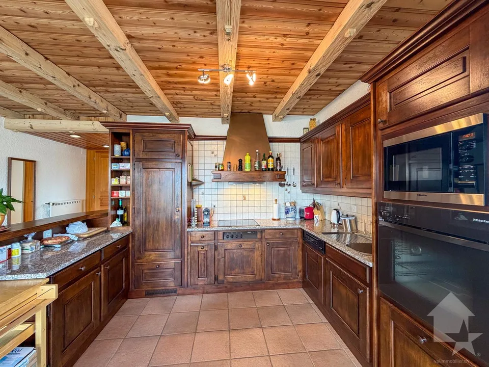 Belle maison de 3 appartements avec garage, mazot et carnotzet ! – photo 25 sur 43