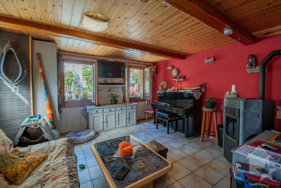 Maison de village au coeur de Salvan, un cocon authentique – Foto 2 von 11