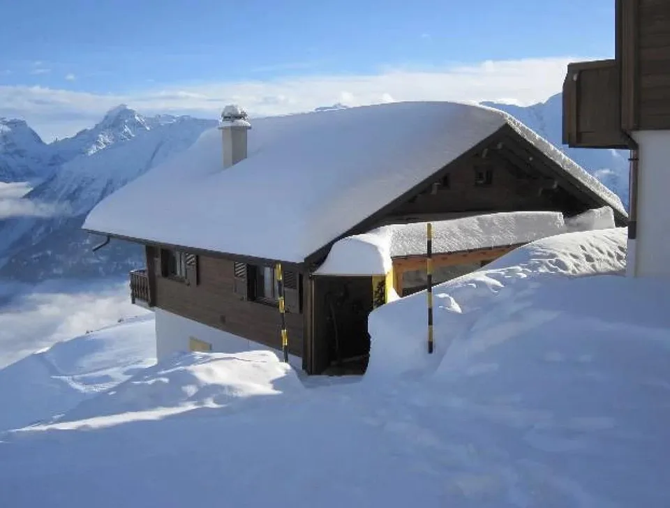 Ski-in-Ski-out mit Traumpanorama und eigener Sauna – Foto 2 von 25